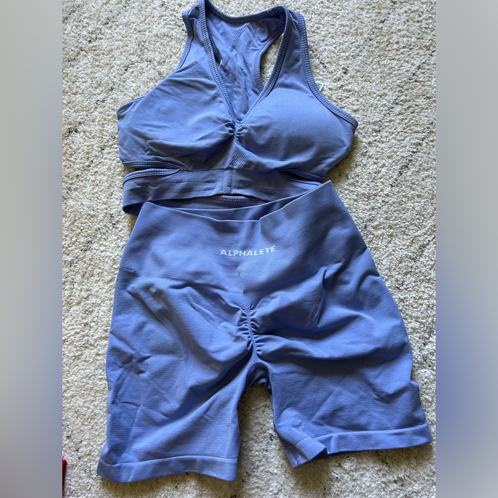 Alphalete shorts (M) and bra (S)